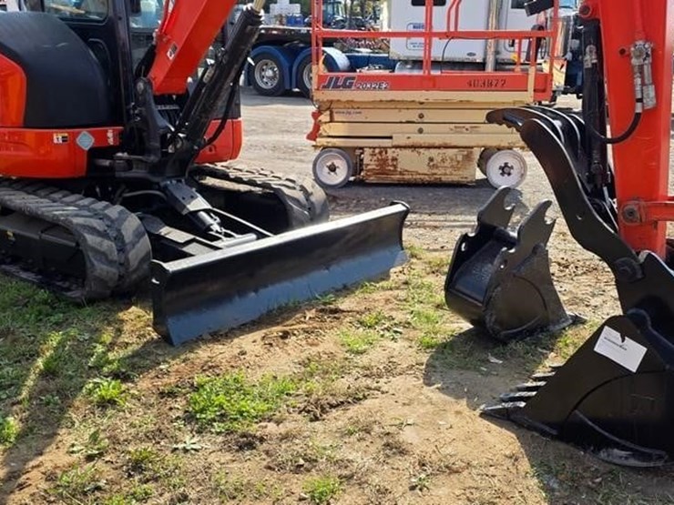 2018-kubota-u55-4-image-45