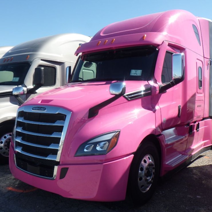 2024 FREIGHTLINER CASCADIA 126
