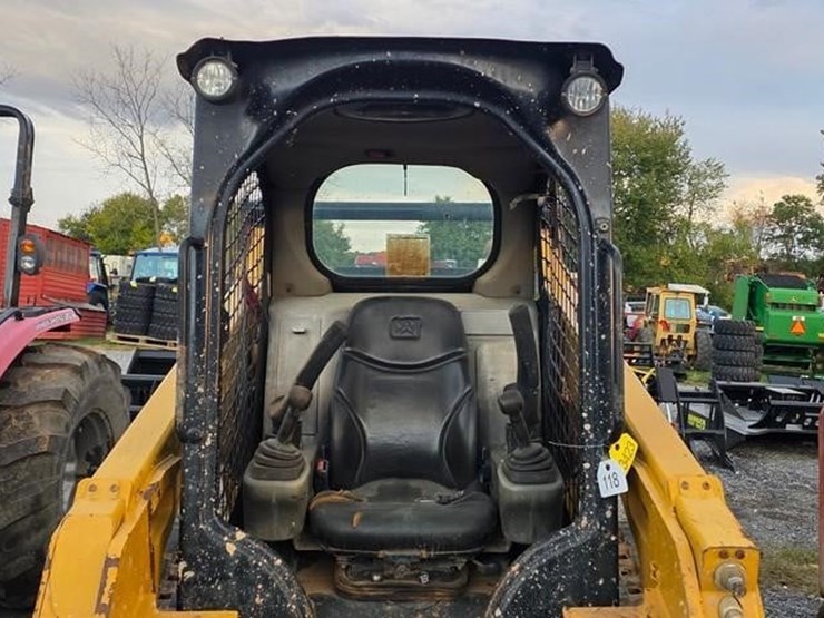 caterpillar-259d-image-37