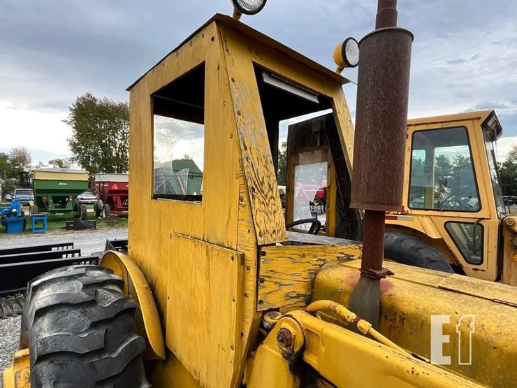 massey-ferguson-3165-image-41