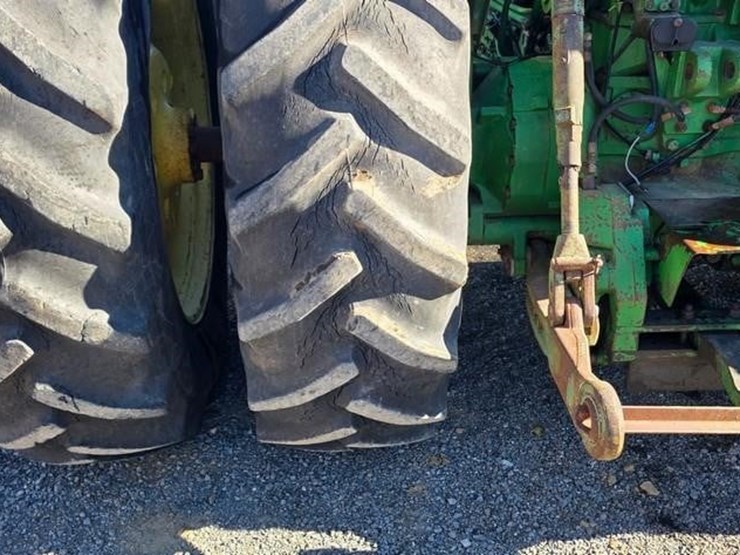 john-deere-8850-image-30