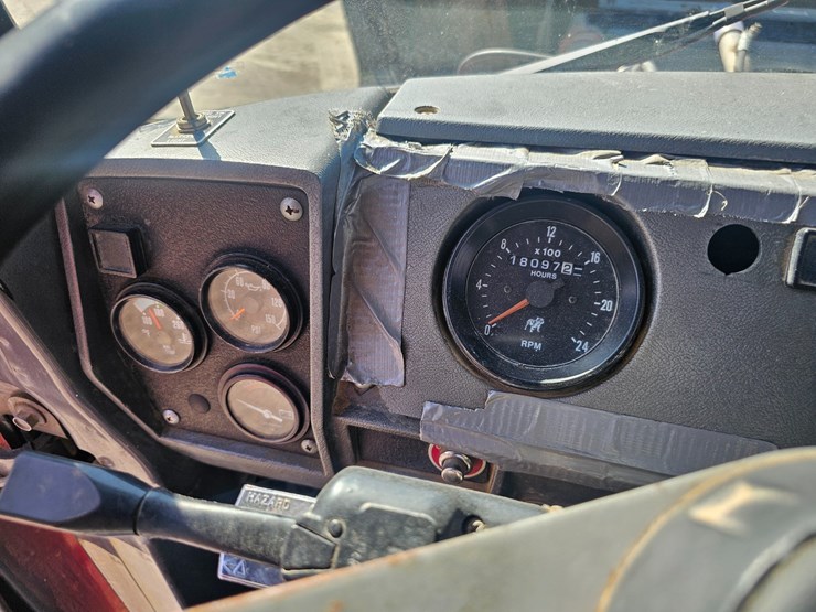#15804-•-1998-mack-rd688s-dump-truck-image-140