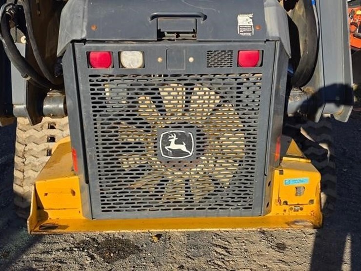 2018-deere-331g-image-20
