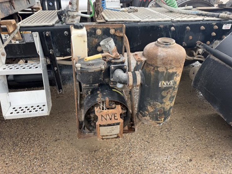 2019-kenworth-t880-image-13