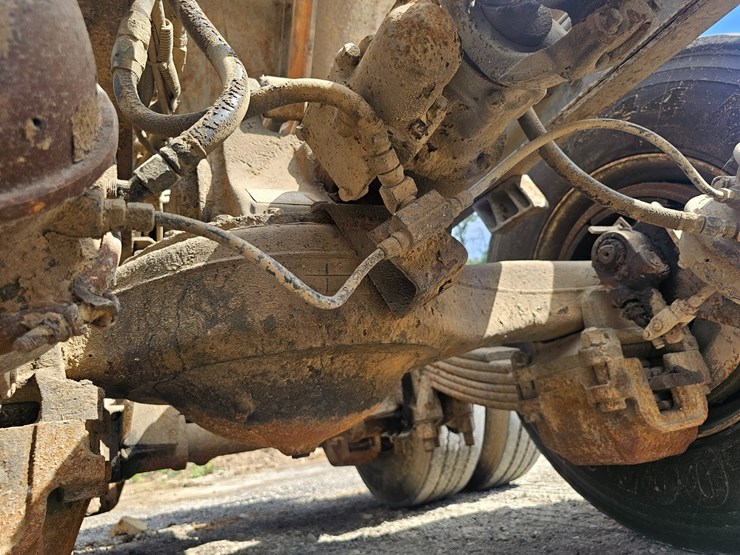#15804-•-1998-mack-rd688s-dump-truck-image-105