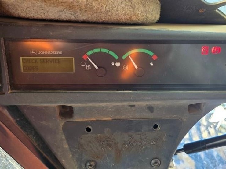2018-deere-331g-image-54