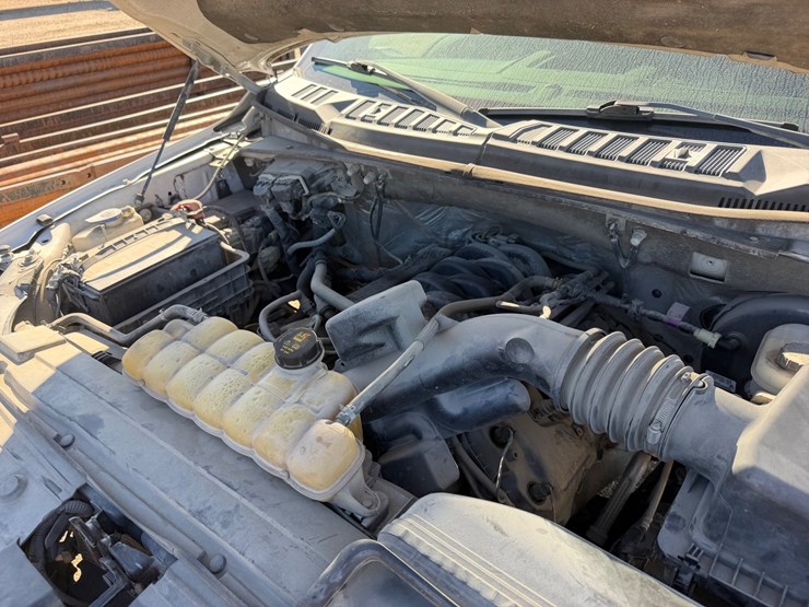 2016-ford-f150-image-10