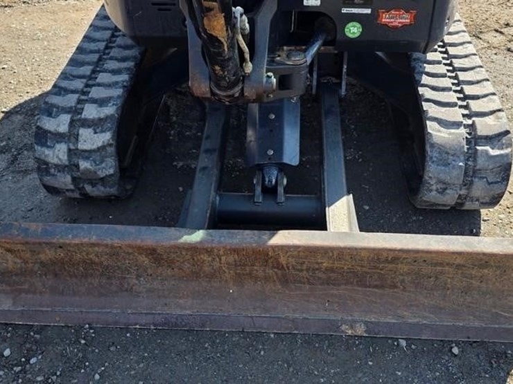 2016-bobcat-e35-image-31