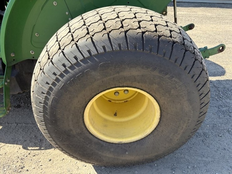 2013-john-deere-5085m-image-14