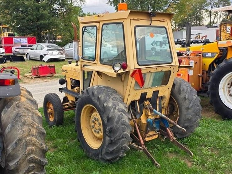 ford-250c-image-3