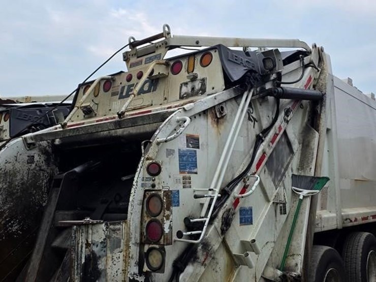 2012-international-workstar-7600-image-33