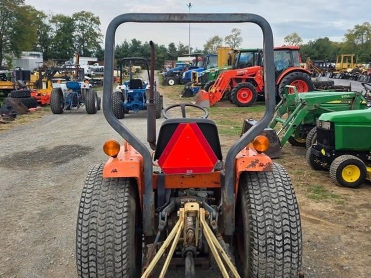 kubota-b8200-image-19