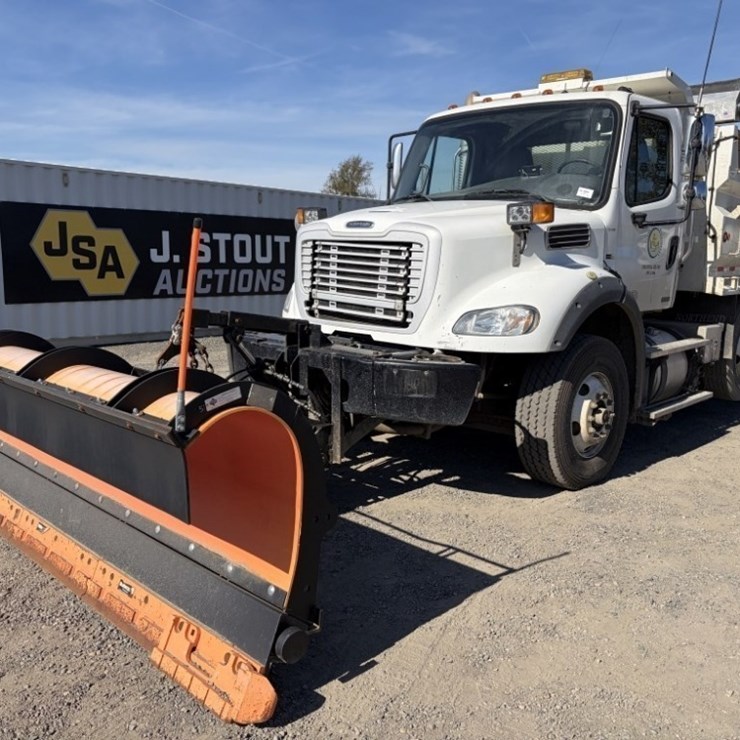 2012 Freightliner M2 T/A Dump Truck