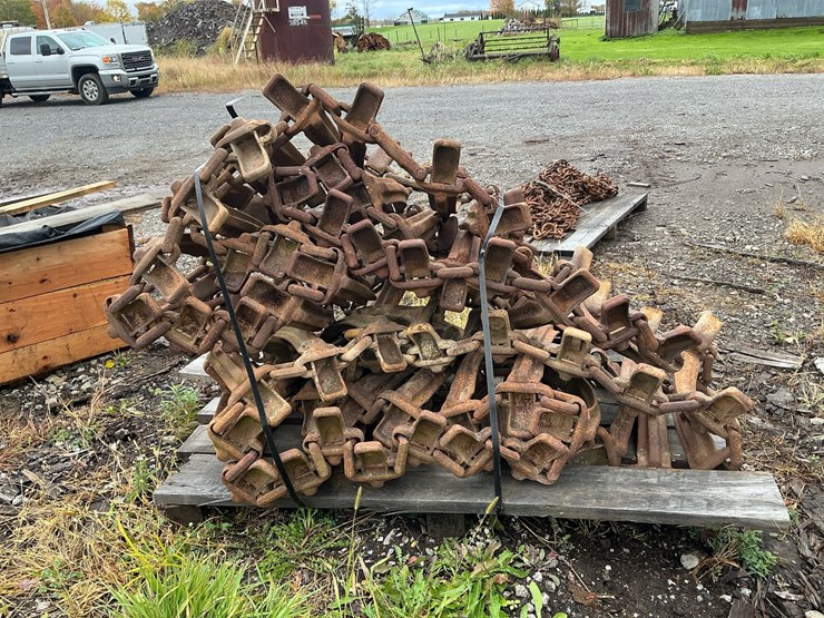 #411-•-skidder-tire-track-chain-image-4