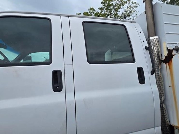 2007-gmc-topkick-c8500-image-11