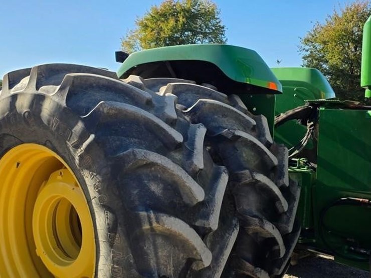 2000-john-deere-9400-image-39