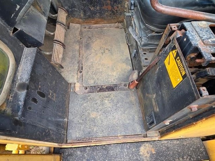 1987-deere-655b-image-47