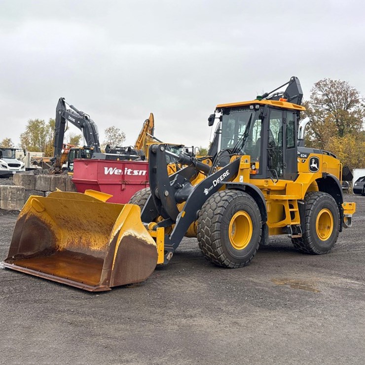 2024 DEERE 624