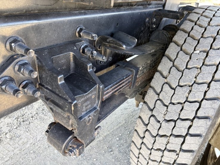 2019-ford-f650-s/a-dump-truck-image-18