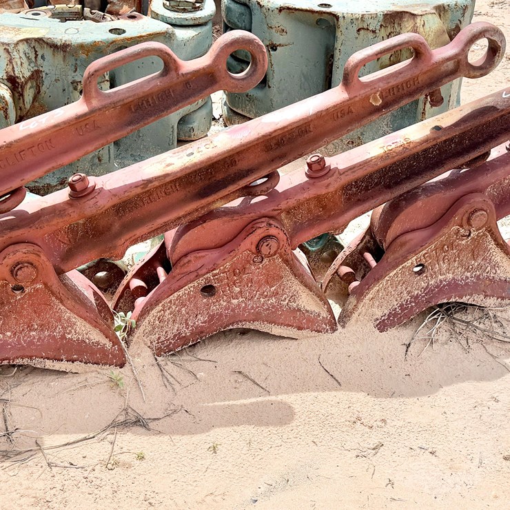 (4) PETOL 16” TO 40” IN. OD. MANUAL BULL TONGS