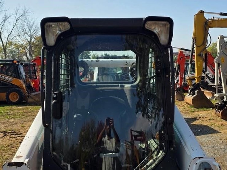 2016-bobcat-t650-image-39