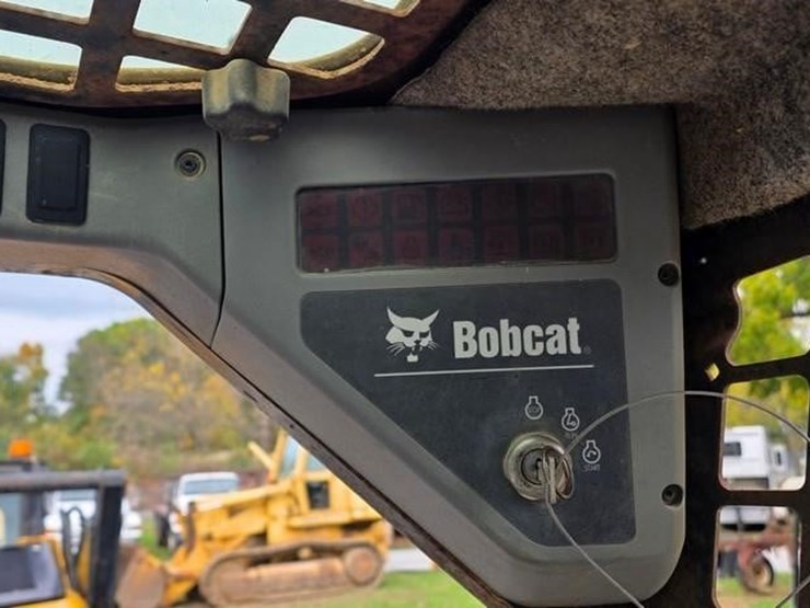 bobcat-t190-image-45