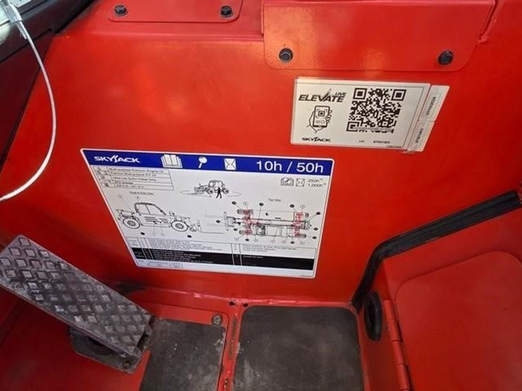 2024-skyjack-sj519th-image-48