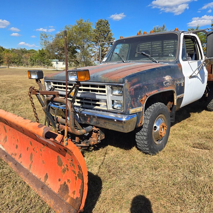1985 CHEVROLET 1TON