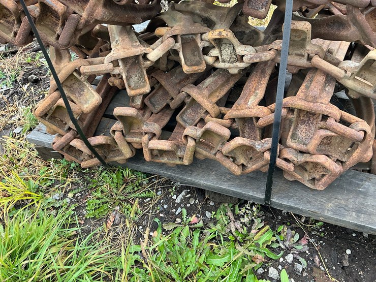 #411-•-skidder-tire-track-chain-image-6