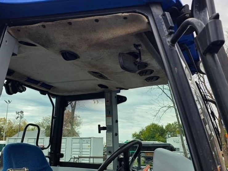 new-holland-t5040-image-49