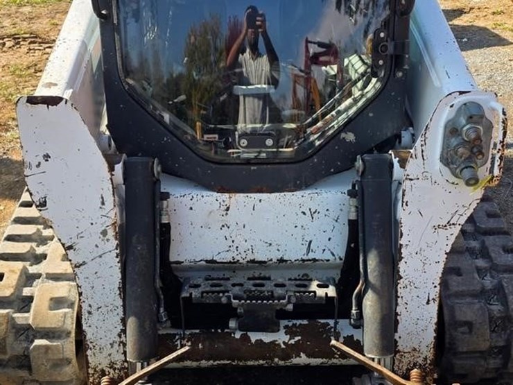 2016-bobcat-t650-image-38