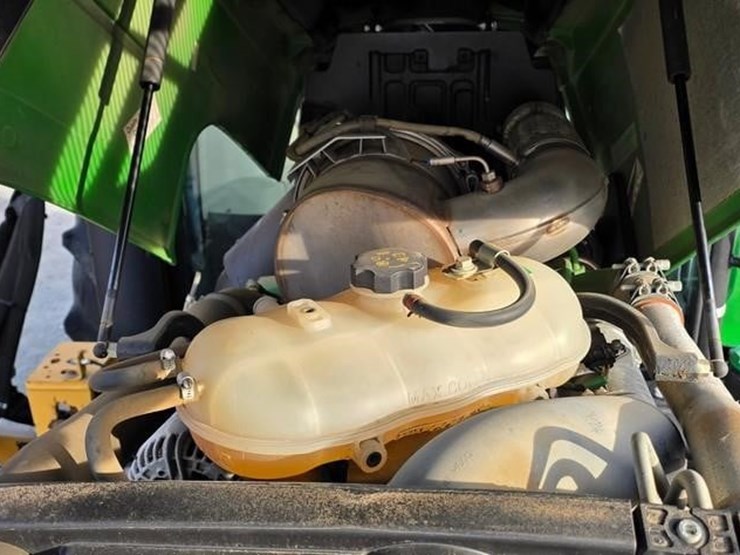 2019-john-deere-5100e-image-50