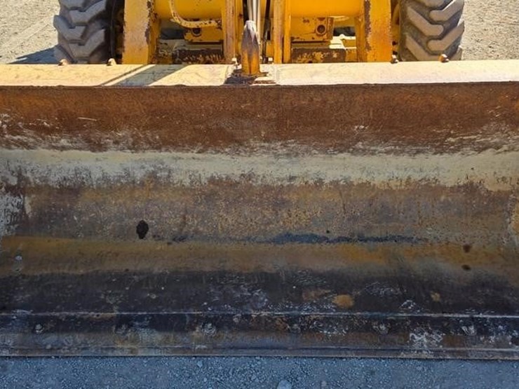 2006-deere-310sg-image-51