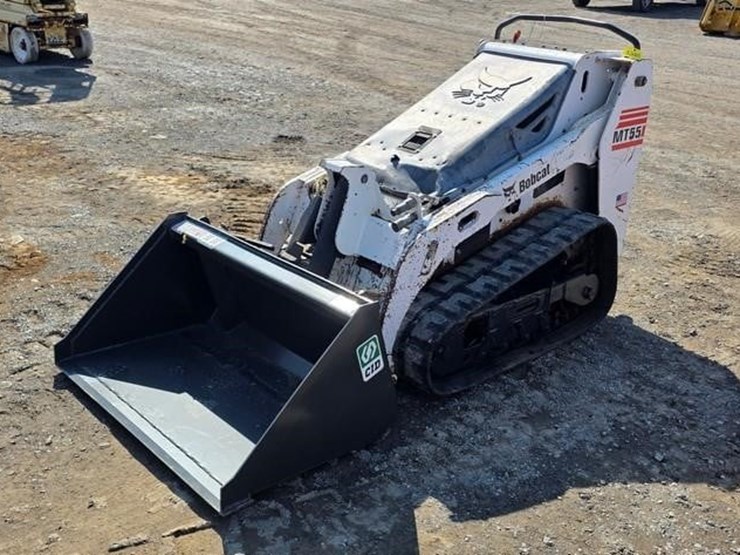 2014-bobcat-mt55-image-1