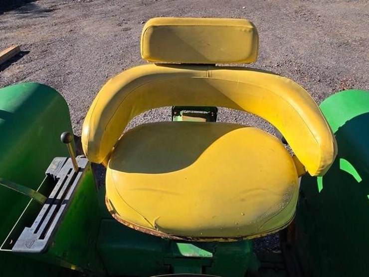 1972-john-deere-2520-image-35