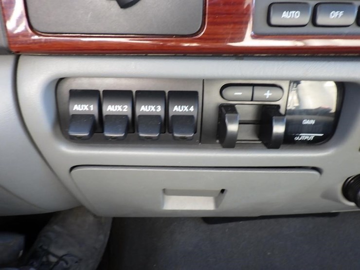 2006-ford-f350-image-33