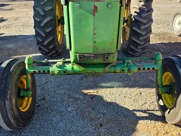 1972-john-deere-2520-image-29