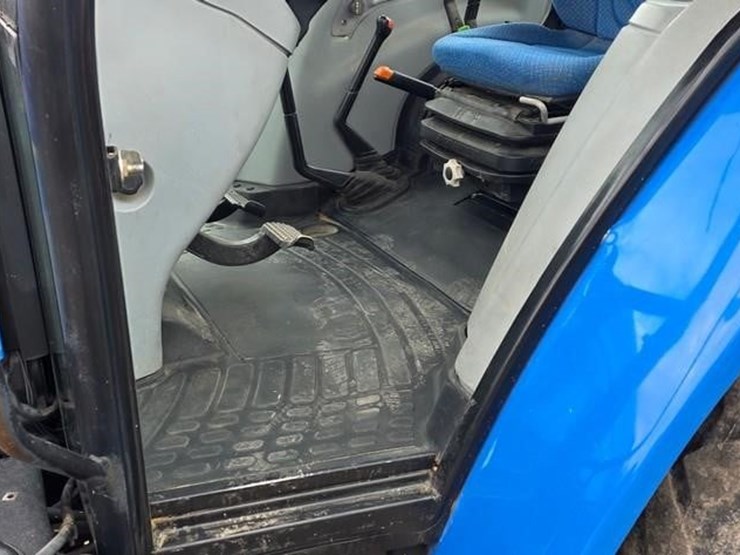 new-holland-t5040-image-50