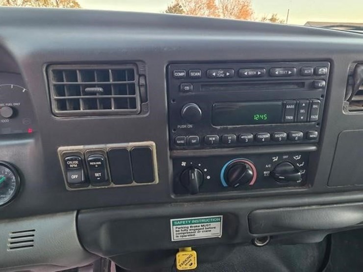 2006-ford-f750-sd-image-70