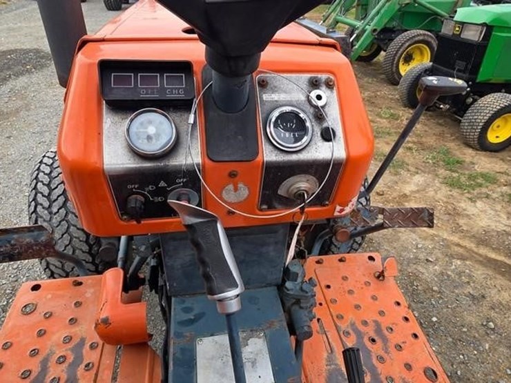 kubota-b8200-image-41