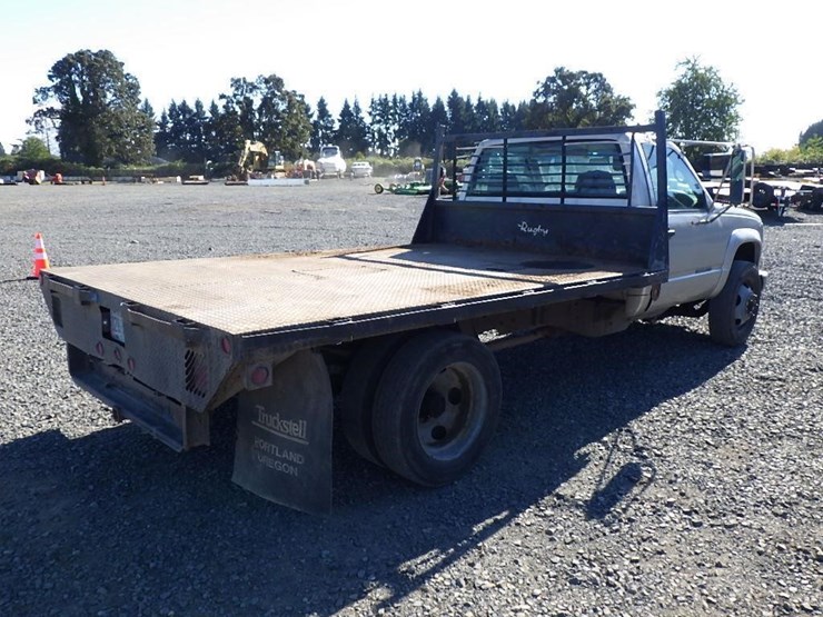 2000-gmc-3500-image-5