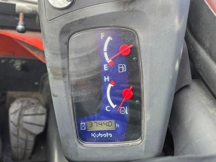 2019-kubota-ssv75-image-56