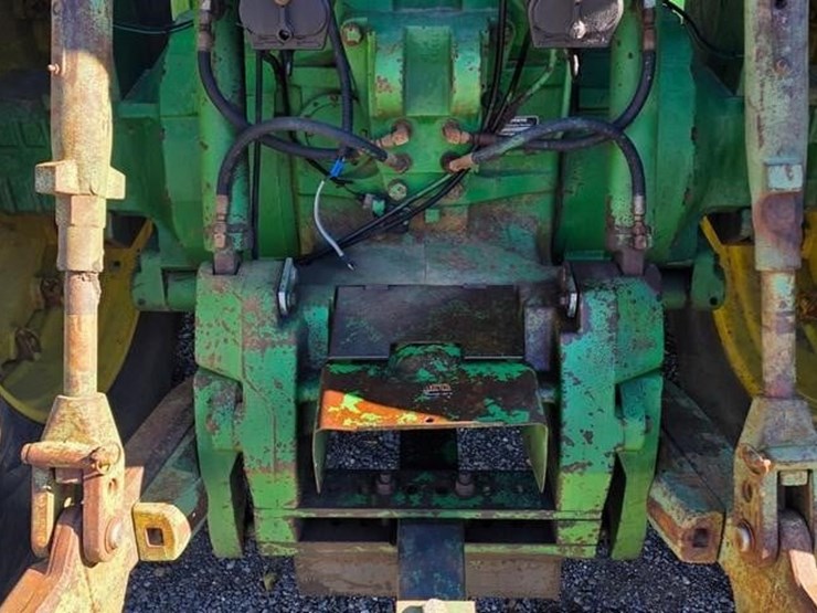 john-deere-8850-image-26