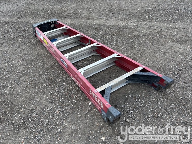 6'-a-frame-ladder-image-4