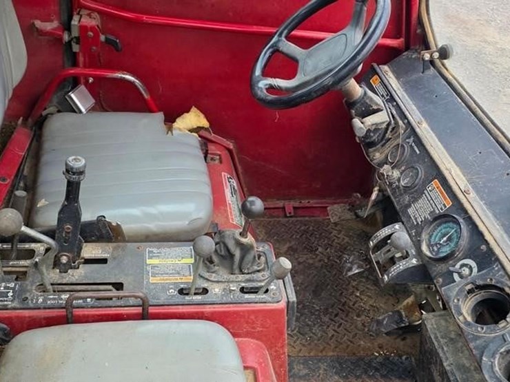 toro-workman-3200-image-32
