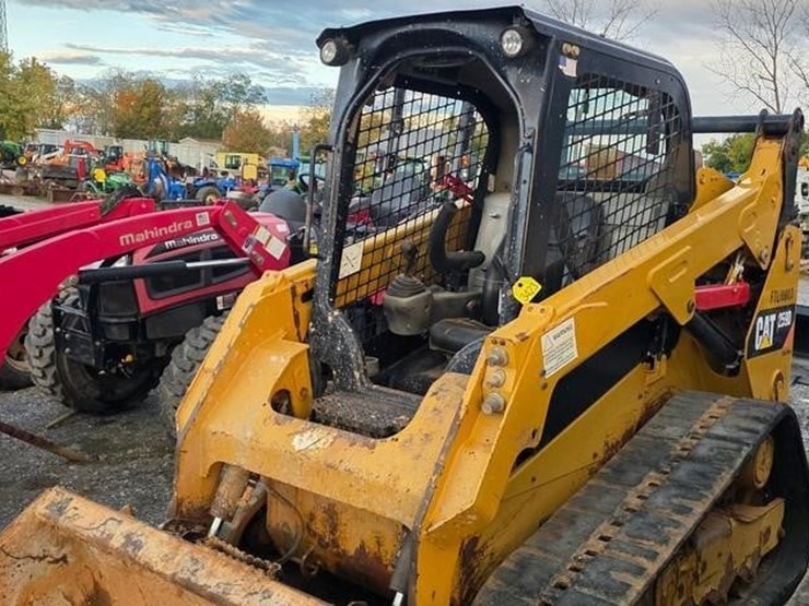 caterpillar-259d-image-33
