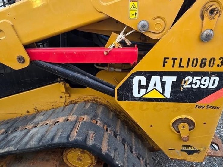 caterpillar-259d-image-24