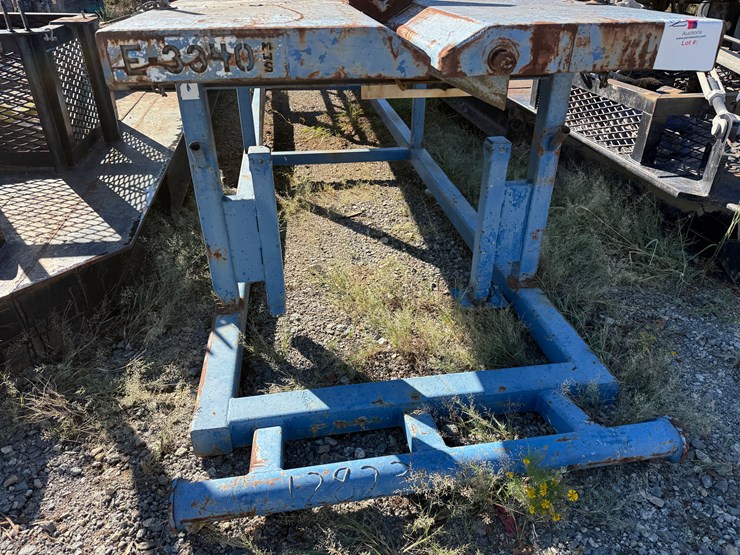 40’l-x-48”w-x-42”h-hyd-pipe-handler,-skidded-image-2