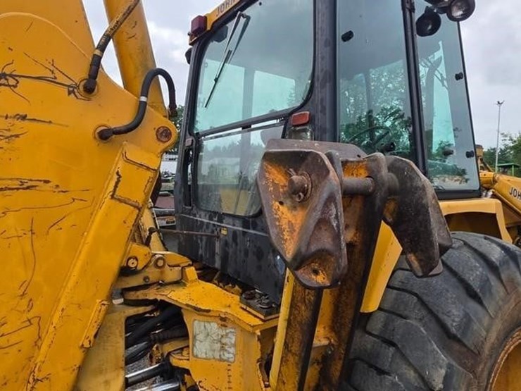 deere-710b-image-18