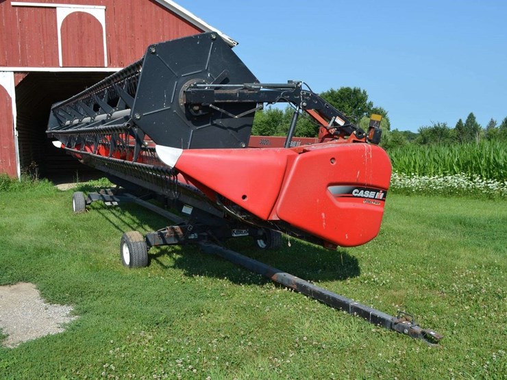 2011-case-ih-3020-image-1